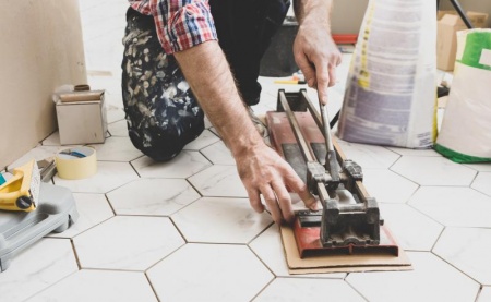 Comment choisir un carreleur professionnel pour vos travaux ?